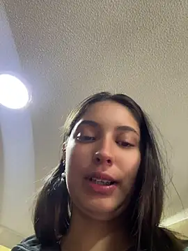 Lucyfer-fire online show from May 6, 11:15 am