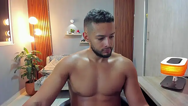 Juan Calix online show from April 19, 12:43 am