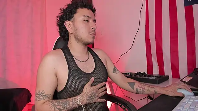 alexmontesco online show from April 22, 11:06 pm