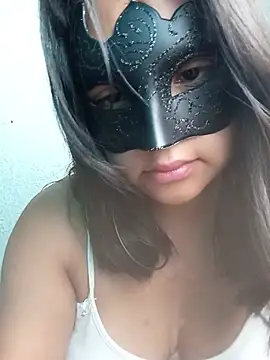 Snapshot of MorriganRosee chatting on May 19, 4:13 pm MorriganRosee online show from May 19, 4:13 pm