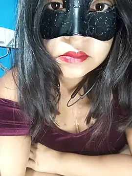 Snapshot of MorriganRosee chatting on June 12, 4:00 am MorriganRosee online show from June 12, 4:00 am
