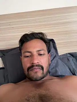 Snapshot of newdelhiBOY_ chatting on June 7, 7:34 am newdelhiBOY online show from June 7, 7:34 am