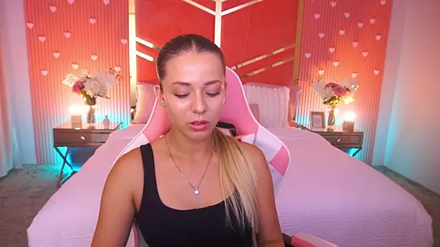 DoveLovee online show from July 14, 12:33 pm