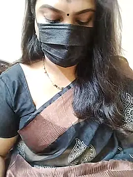 Snapshot of Stephaniee27 chatting on July 29, 11:30 am Stephaniee27 online show from July 29, 11:30 am