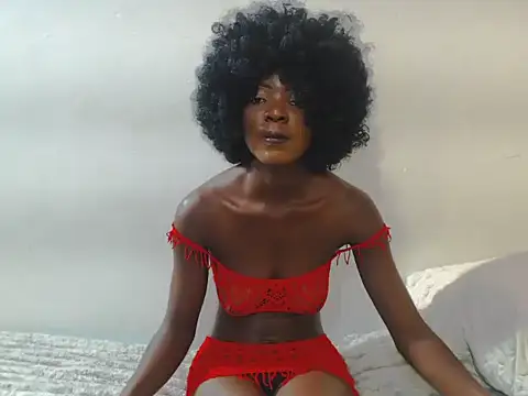 Snapshot of PetiteEbonyBabe_ chatting on April 22, 6:20 pm PetiteEbonyBabe online show from April 22, 6:20 pm