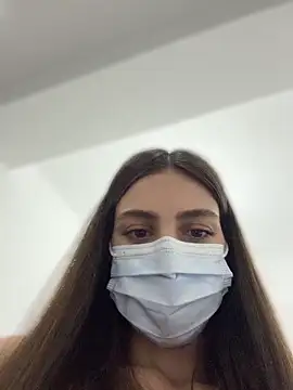  Mia L  online show from April 10, 5:17 pm