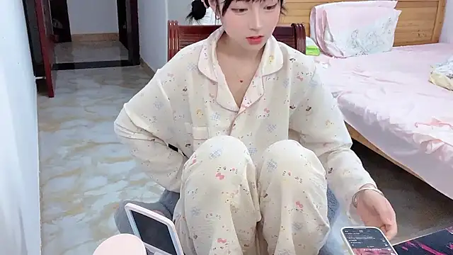Kaixin-baobao online show from April 18, 10:52 am