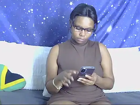 Snapshot of Darrkdeeva669 chatting on May 31, 6:20 pm Darrkdeeva669 online show from May 31, 6:20 pm