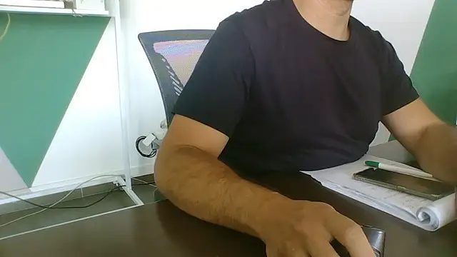 brunosso85ita online show from August 4, 3:36 pm