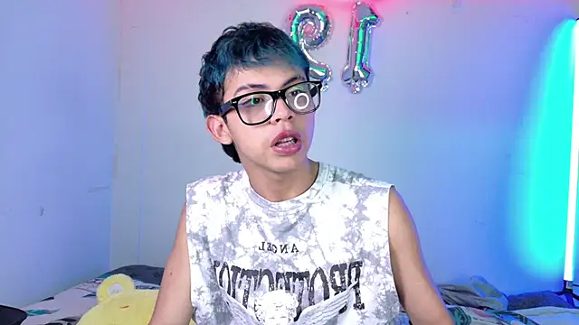Apolo Prince1 online show from July 11, 10:33 pm