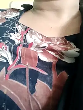 Snapshot of Monika_telugu_queen chatting on April 16, 9:10 am Monika telugu queen online show from April 16, 9:10 am