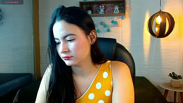 Snapshot of rosaleia_ chatting on May 26, 3:57 am rosaleia online show from May 26, 3:57 am