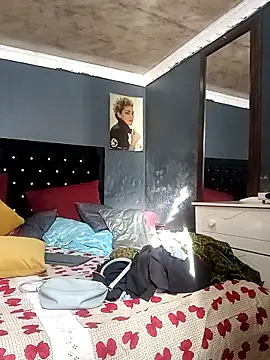 SweetBelly1 online show from April 21, 5:58 am