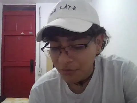 xhecho uzumaki online show from May 8, 6:08 am