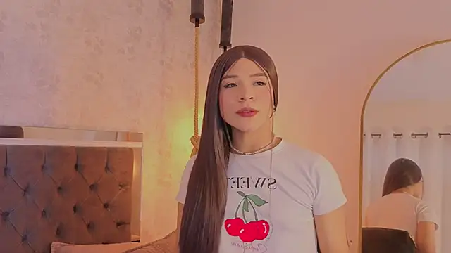 summer sun  online show from May 8, 8:25 pm