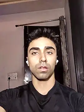 Snapshot of chrish_7 chatting on April 12, 4:23 pm chrish 7 online show from April 12, 4:23 pm