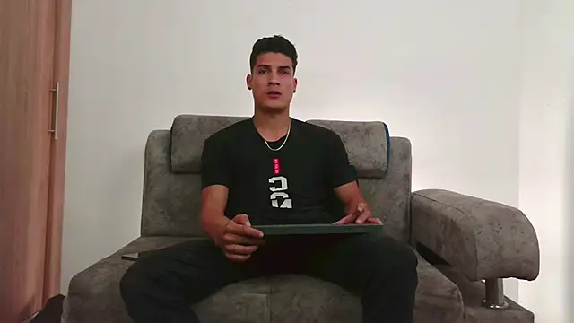 steven muller online show from April 20, 6:16 am