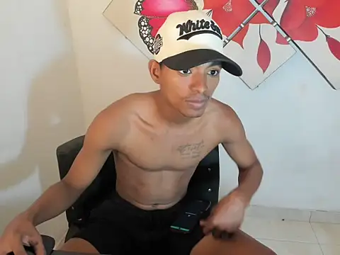 ozunabigcock online show from April 19, 7:51 am