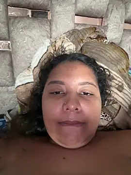 Snapshot of Ninibella chatting on July 20, 7:49 pm Ninibella online show from July 20, 7:49 pm