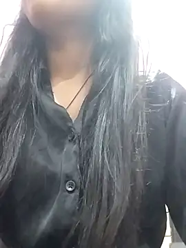 Liviya  225   online show from April 16, 8:37 am