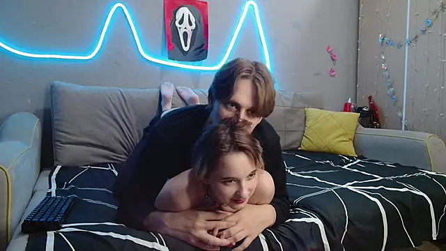 Humble stars online show from April 20, 4:10 pm