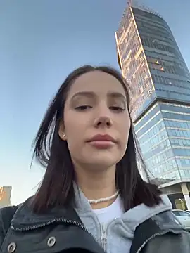 UrbanNymph online show from April 11, 4:44 pm