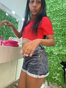 MELIZ QUEEN online show from May 12, 11:51 am