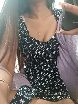 Anusingh899 online show from April 18, 11:36 am