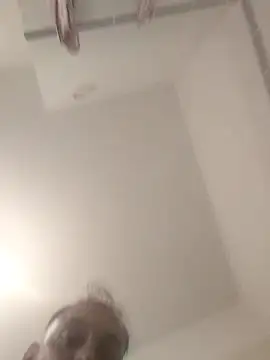 geluraducan online show from April 21, 3:13 am