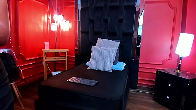 Snapshot of sophiahart chatting on July 20, 12:07 pm sophiahart online show from July 20, 12:07 pm