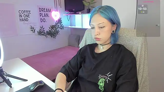 Snapshot of Neko_Sora chatting on June 13, 8:29 pm Neko Sora online show from June 13, 8:29 pm