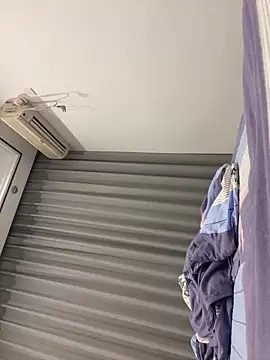 Yalotutu online show from April 13, 4:23 pm