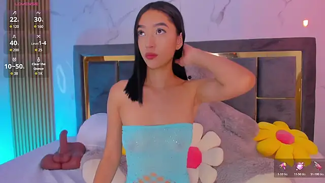 Iam Milly  online show from April 17, 8:34 pm