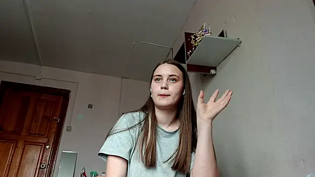 RoxanneStuard online show from April 17, 9:12 am