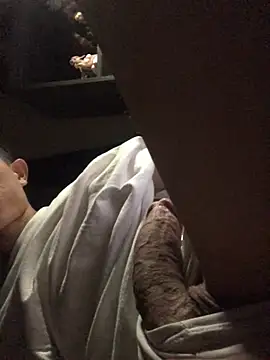 kubizu online show from April 24, 1:46 pm