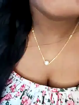Mayuri-hot online show from June 24, 5:56 pm