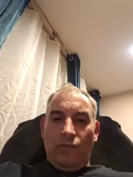 Piotr481 online show from April 18, 7:58 pm