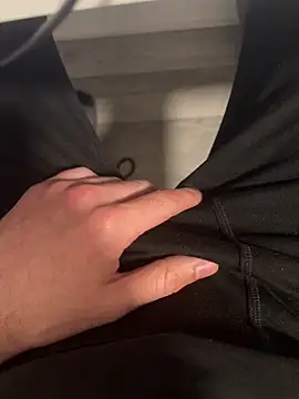 bigDickMoroccan online show from April 12, 8:08 am