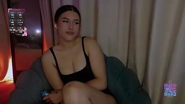 HazelHayesss online show from April 29, 5:06 pm