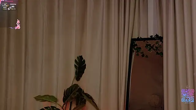 HazelHayesss online show from May 21, 3:19 pm