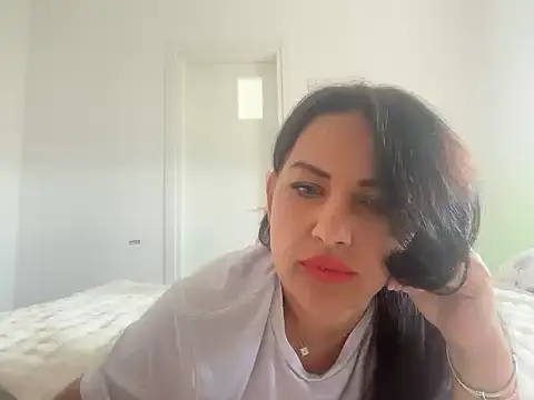 Snapshot of SeleneVane chatting on July 4, 11:38 am SeleneVane online show from July 4, 11:38 am