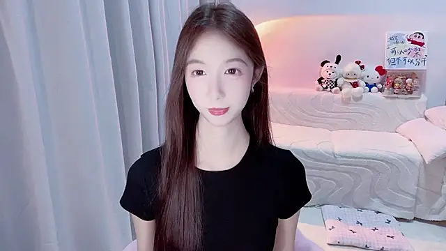 Snapshot of lucky-tt chatting on June 7, 11:47 am lucky-tt online show from June 7, 11:47 am