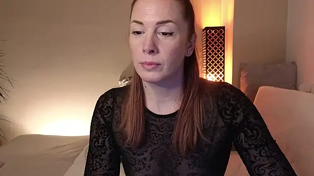 Sharon Red online show from February 13, 5:33 pm