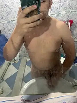 Snapshot of abdou_biba chatting on June 5, 2:34 pm abdou biba online show from June 5, 2:34 pm