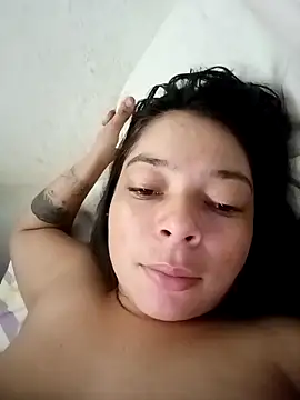 lunaandrr online show from April 13, 5:07 pm