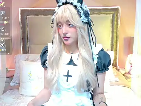Snapshot of VaLuu__ chatting on June 2, 1:02 pm VaLuu online show from June 2, 1:02 pm