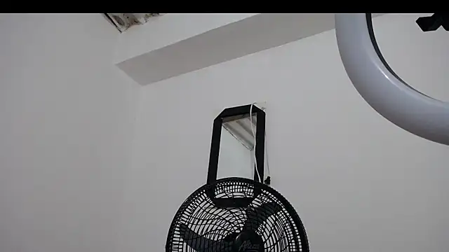 lasmi2396 online show from April 22, 3:09 am