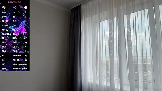 SavageSigh online show from April 22, 12:39 pm