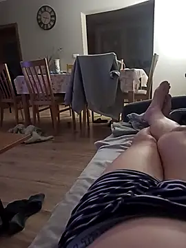 Miro9 online show from April 19, 7:38 pm