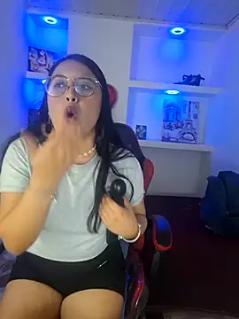 Dakota lee03 online show from April 19, 11:53 am